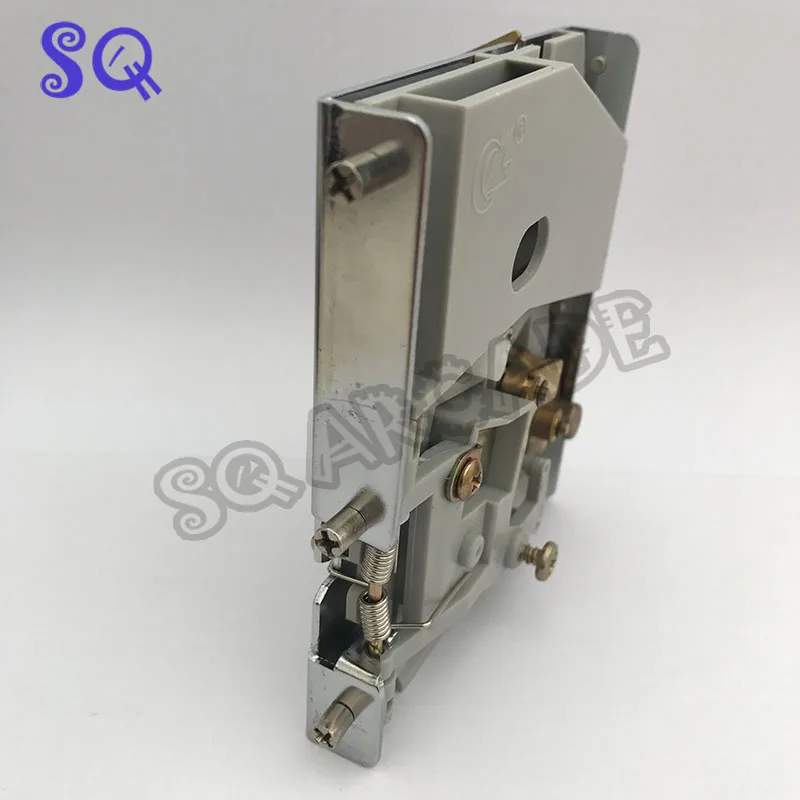

Mechanical coin acceptor for coin door coin selector for vending machine