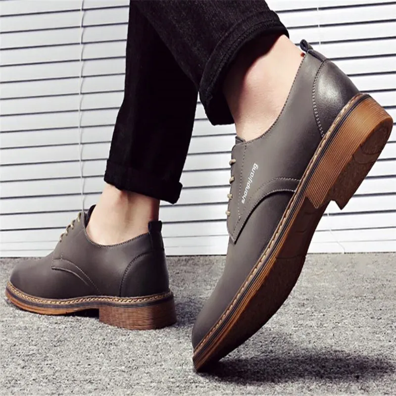 

2019 New Fashion Men Office Dress Shoes Classic Leather Round head Men's Suit Shoes fashion non-slip Business Oxford Shoes