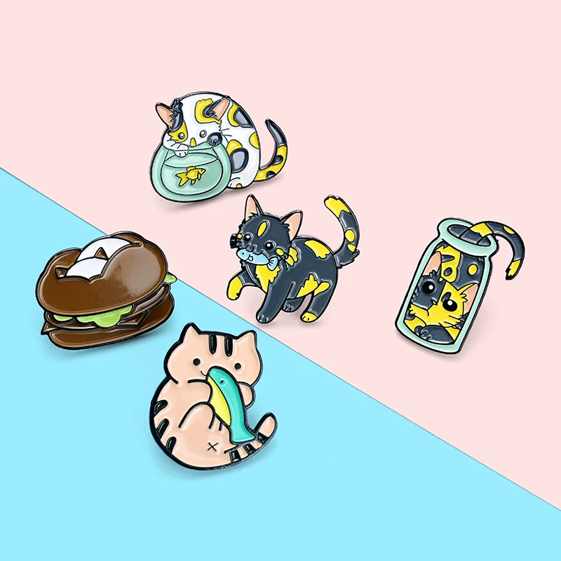 Cat that loves fish Enamel Lapel Pins Cute Cartoon Animals Brooches Badges Backpack Gifts for Friends Wholesale Jewelry | Украшения и
