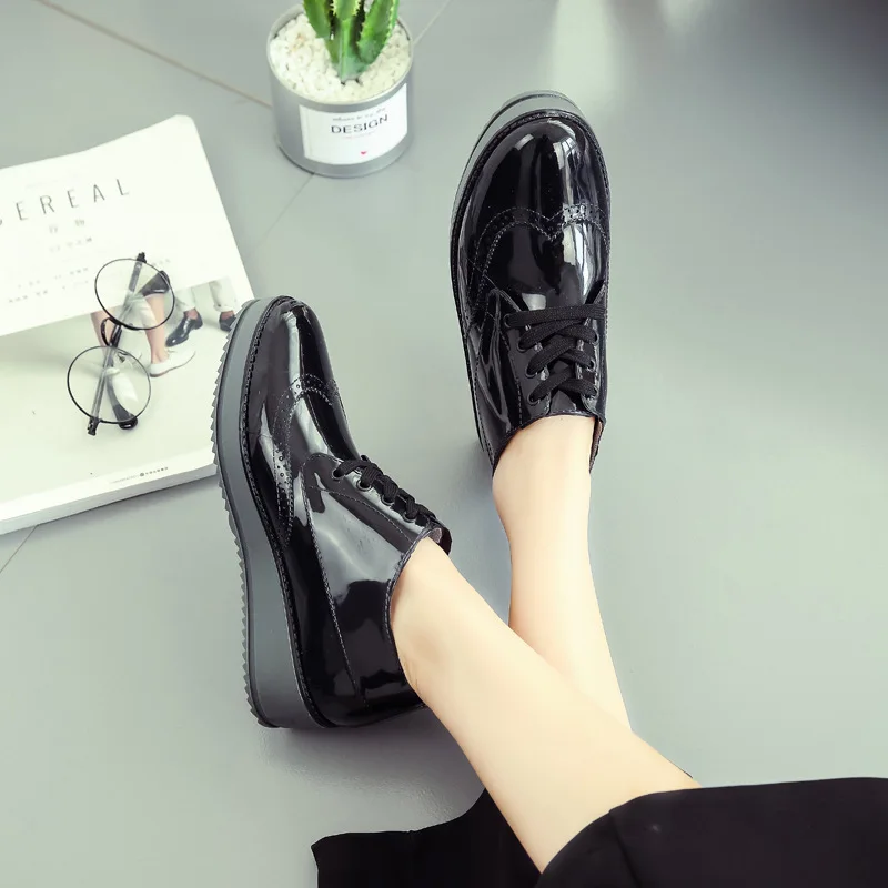 Женские галоши Новинка Модные женские резиновые сапоги Черные непромокаемые из