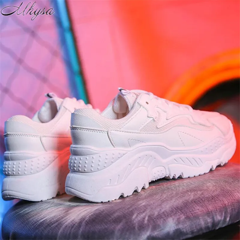 

2020 New Sprinhg Autumn Women Shoes White Shoes Fashion wild Platform Footwear Breathable Mesh casual shoes Sneakers L203