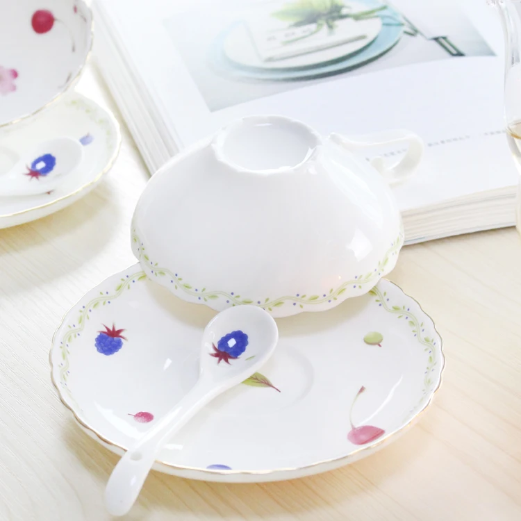 

European style flower and fruit tea glass ceramic tea set bubble red camellia teapot teacup candle heating cooking fruit British