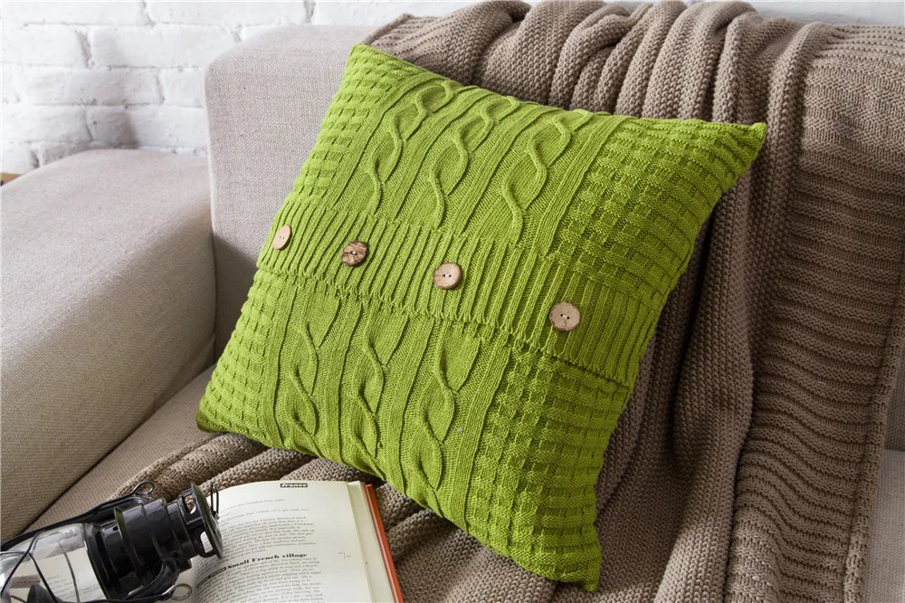 Вязаный чехол для подушки однотонный цвета слоновой кости серого розового