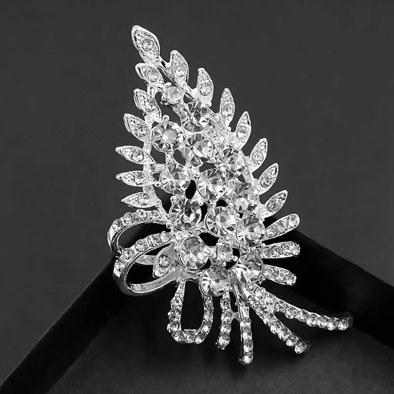 

Utei Jewelry Silver Color Alloy Crystals Leaf Brooch Women Wedding Bouquet Broach Decoration High Quality