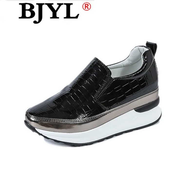 

Women's Casual Shoes Comfort Creepers Bling 2021 New Vulcanized shoes Platform Shoes Ladies Swing Ladies Flats Zapatos De Mujer