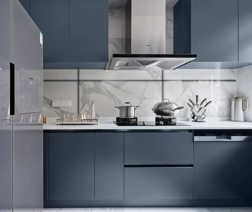 Черная самоклеящаяся наклейка на стену водостойкая настенная плитка