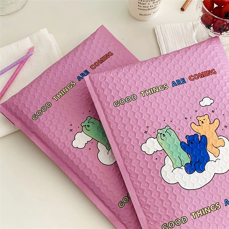 100Pcs Wholesale Bubble Mailers Bear Printed Plastic Bubble Envelopes Pink Shipping Bag with Bubble Business Express Pouches