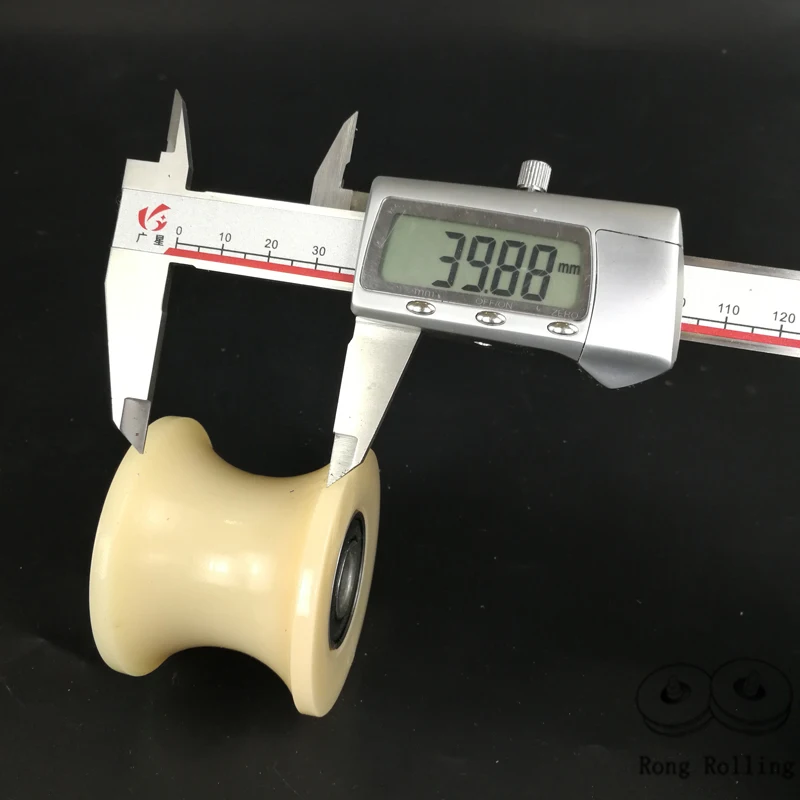 Скользящий рифленый нейлоновый ролик диаметром 60 мм толщиной 48 U образный паз 50