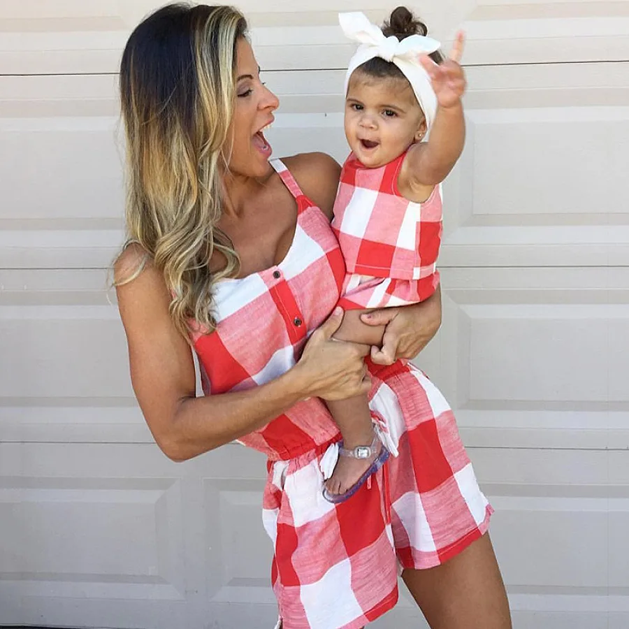 

Baywell Summer Mother Daughter Family Matching Outfits Clothes Plaid Parent-child Dress Baby Girls Mom Romper Women Kids Costume
