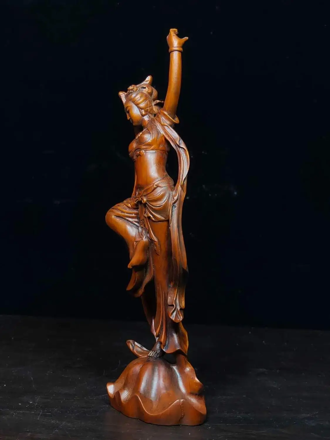 

wedding decoration Chinese Boxwood Seikos Wood Carving Beauty statue dance hand dance dance classical beauty woman wood carving