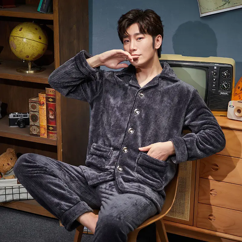 Ｍen's Ｗinter Coral Flannel Warm Full Sleeve Brown Colour Sleepwear Pajamas Set