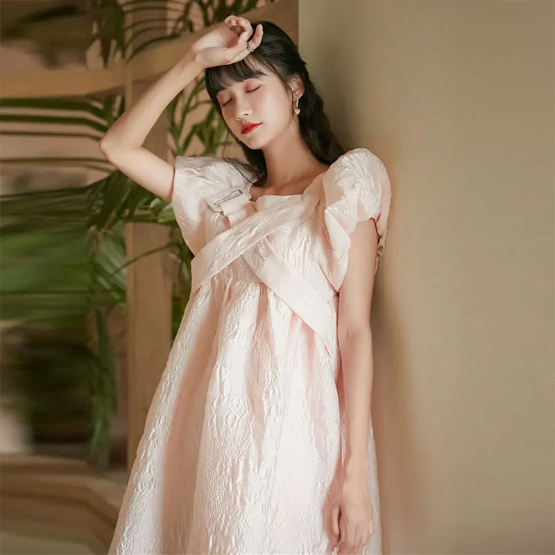 Женское жаккардовое платье XITAO розовое с тиснением рукавами-фонариками и