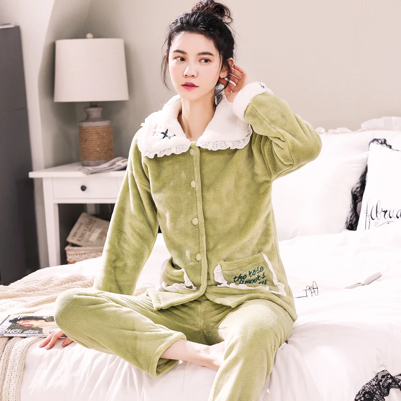 Женский пижамный комплект из кораллового флиса