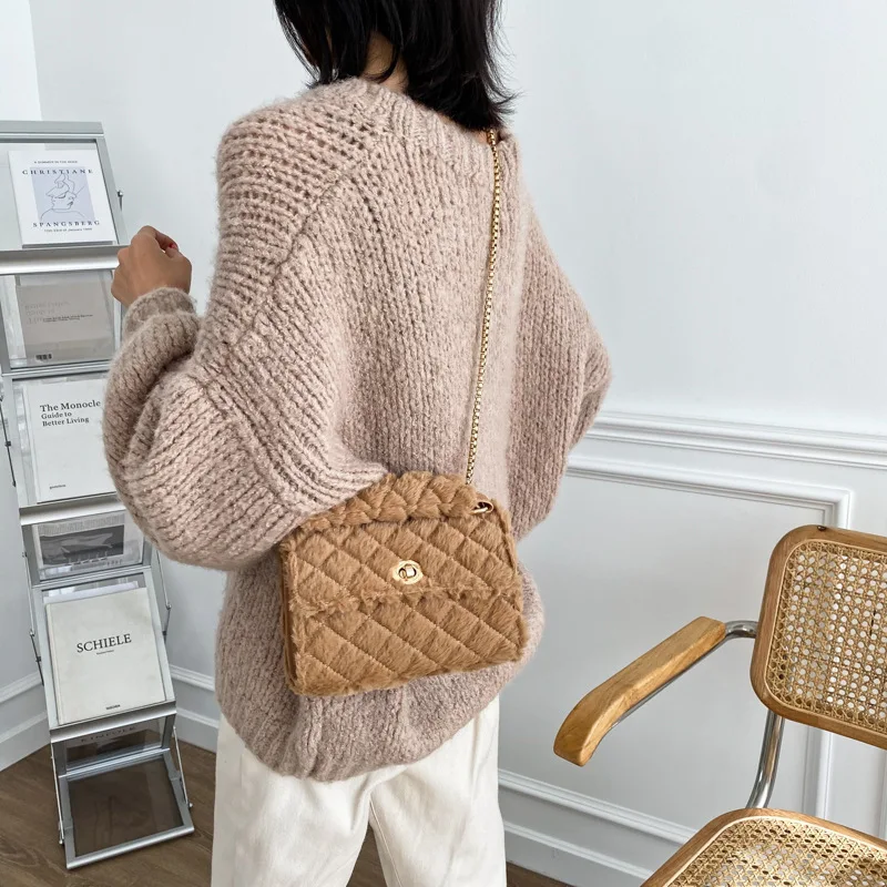 Winter Warm Faux Fur Women's Shoulder Bag New Luxury Chains Female Handbags And Purses Top Handled Crossbody Bags For Women | Багаж и