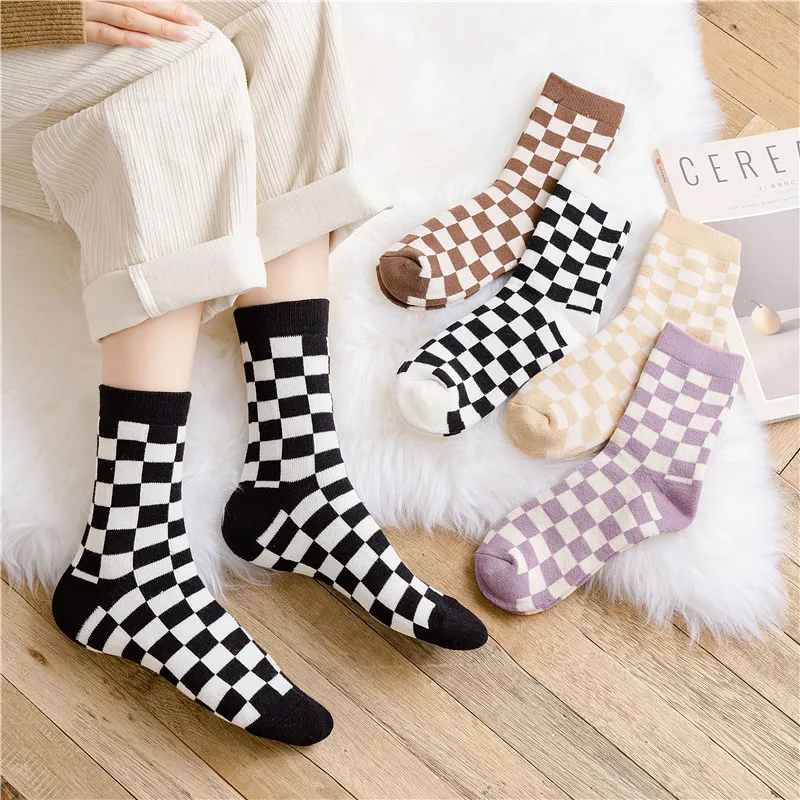 

1Pairs New Witner Thick Warm Wool Women Checkerboard Socks Geometric Checkered Socks Hip Hop Cotton Unisex Towel Socks