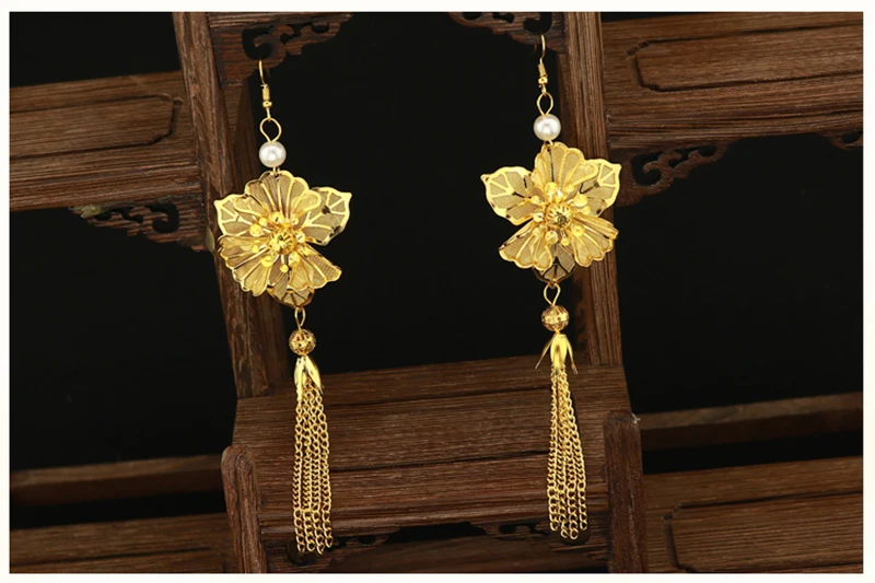 HIMSTORY Elegance Chinese Vintage Wedding Bridal Hair Accessory Traditional Gold Color Flower Bride Hair Combs Tiaras Hairwear