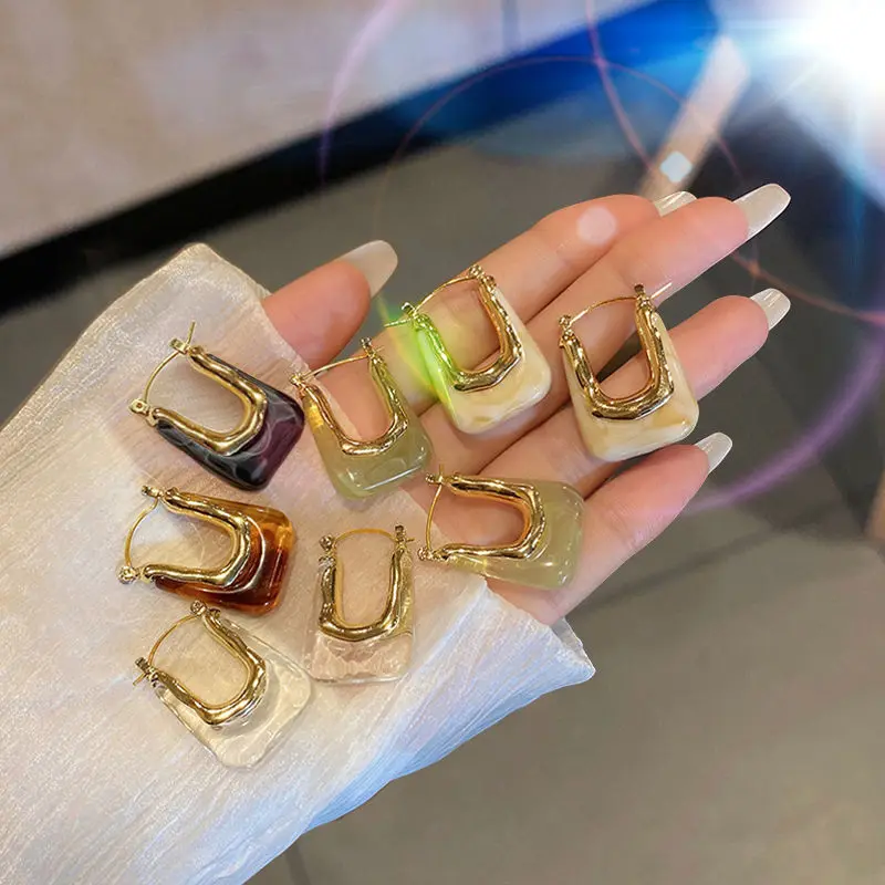 

2021 New Fashion Korean Oversized White Pearl Drop Earrings for Women Bohemian Golden Round Zircon Wedding Earrings Jewelry Gift