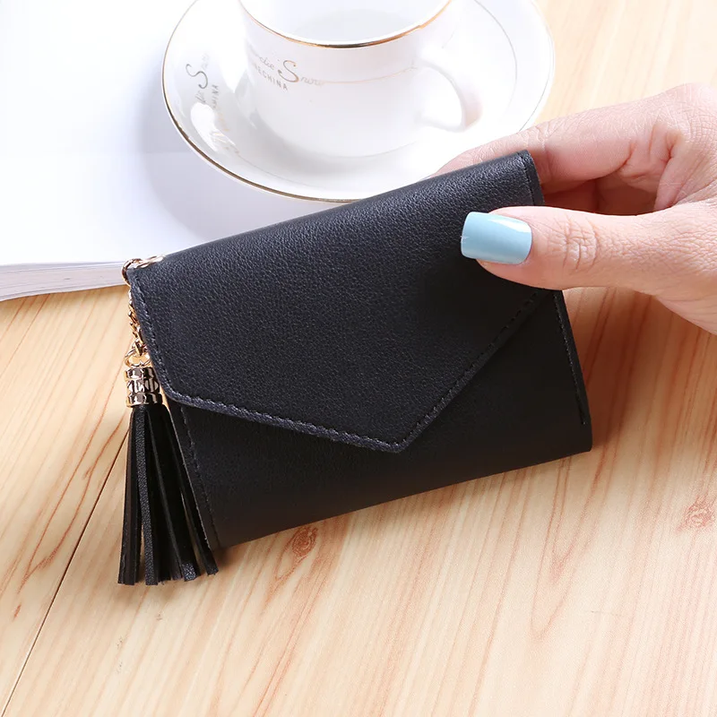 

2021 Beauty Girl Short Hand-held Trendy Lady Purse Pendant Simple Fashion Multi-functional Lychee Striae Awareness IDCard Wallet