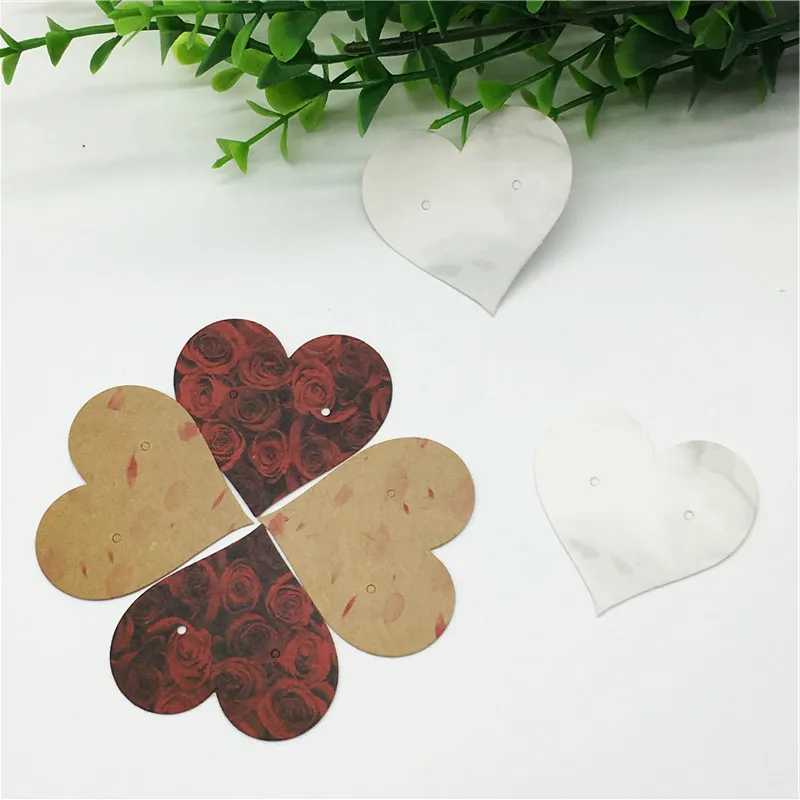 

100Pcs Square And Heart-Shaped Kraft Paper Earrings Wrapping Paper Lable 4x4cm cute earring display Labels