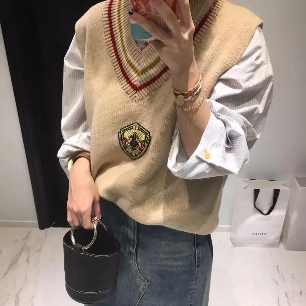 Женский пуловер без рукавов Осень зима 2019 корейский стиль винтажный значок в