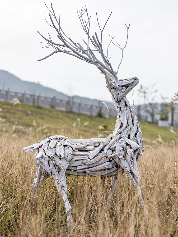 

TT Garden Landscape Outdoor Wooden Animals Sika Deer Elk Floor Ornaments Garden Decorations