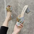 Шлепанцы женские летние, на каблуке 6 см, с цепочкой