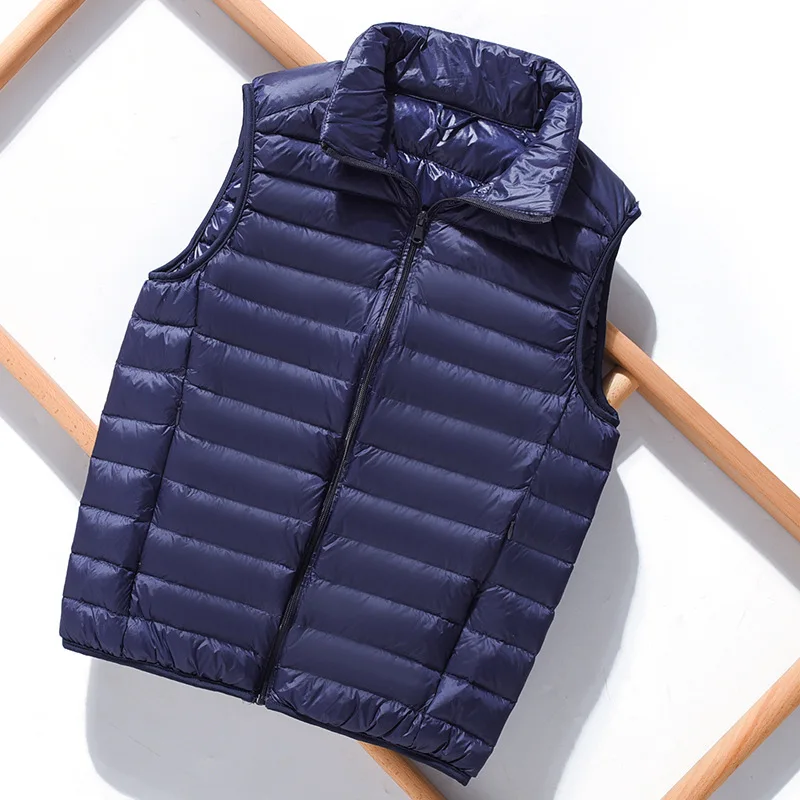 Man White Duck Down Vest Ultra Light Sleeveless Jackets Autumn Winter Men Fashion Puffer Coat Portable Strip Outerwear