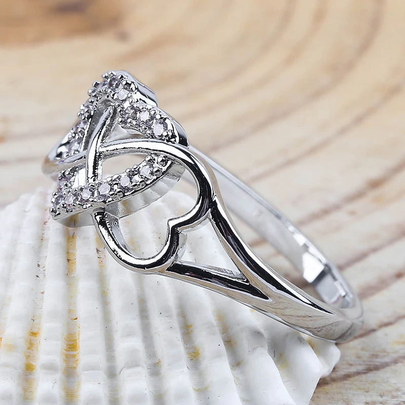 Минималистичные кольца с тремя сердечками серебристого цвета для женщин милые