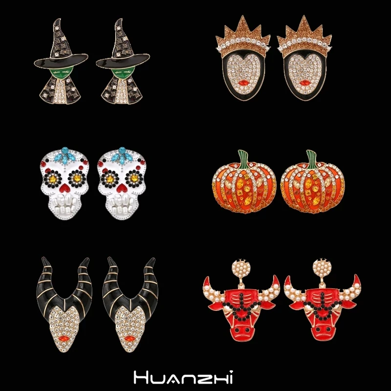 

HUANZHI 2021 New Halloween Dripping Oil Zircon Pearl Pumpkin Skeleton Witch Stud Earrings for Women Girls Party Travel Jewelry