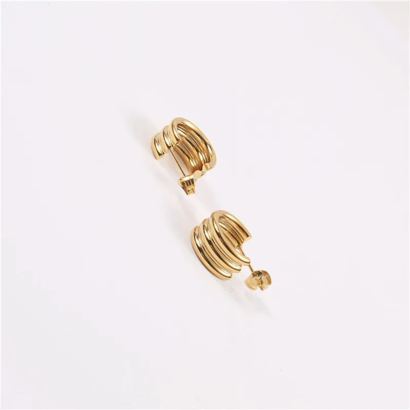 

SOMMAR Hot Gold color Stainless Steel women 5mm stud earrings Geometric women earrings Engagement Wedding Jewelry Accessories
