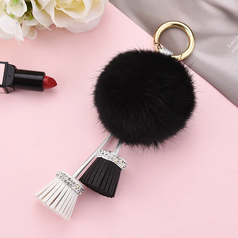 

Fashion Leather Tassel Keychain Women Key Chain Bag Charms Pendant Fur Pom Pom Fluffy Car Key Ring Accessories Wholesale