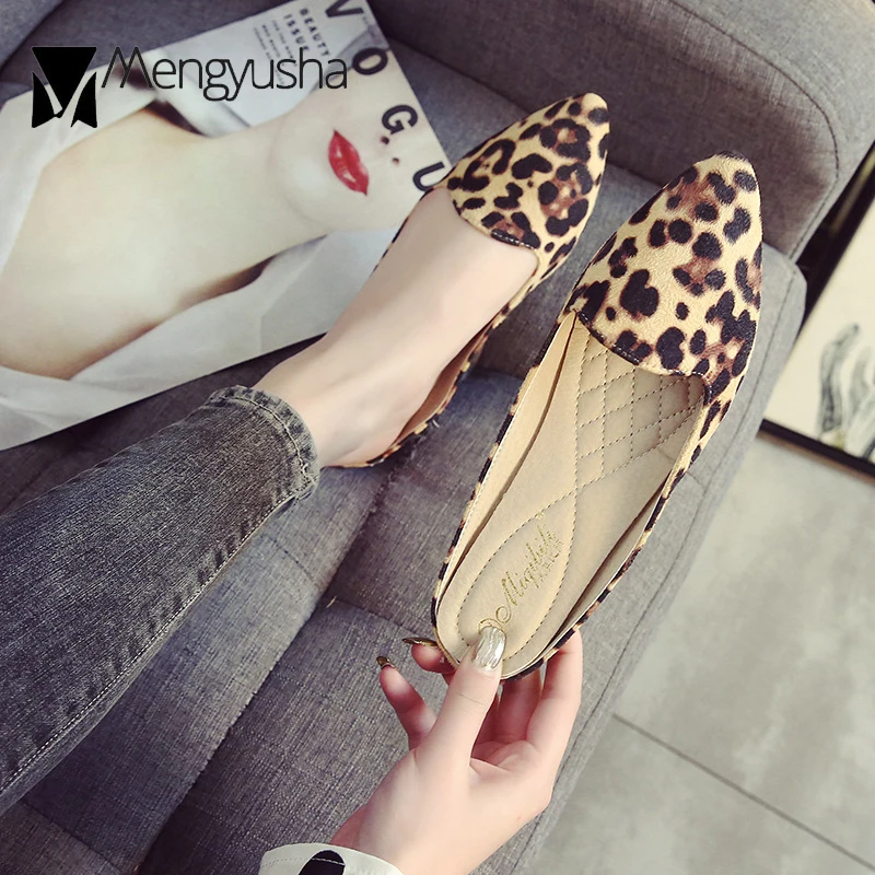 Мюли женские с закрытым носком бархатные шлепанцы сланцы Нескользящие для дома и