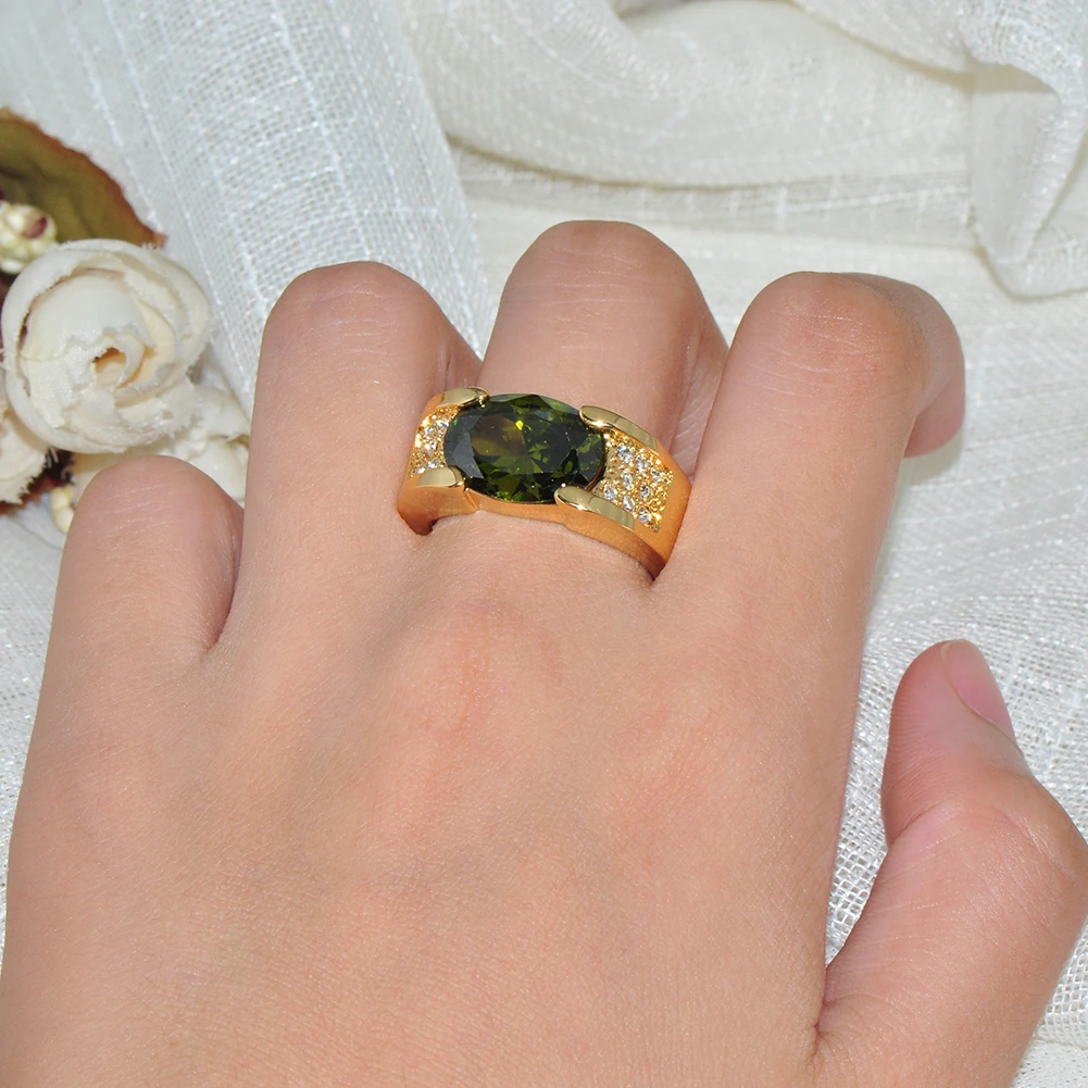 

Vintage Male Female Olive Green Crystal Ring Charm Gold Color Big Wedding Rings For Women Men Luxury Oval Zircon Engagement Ring