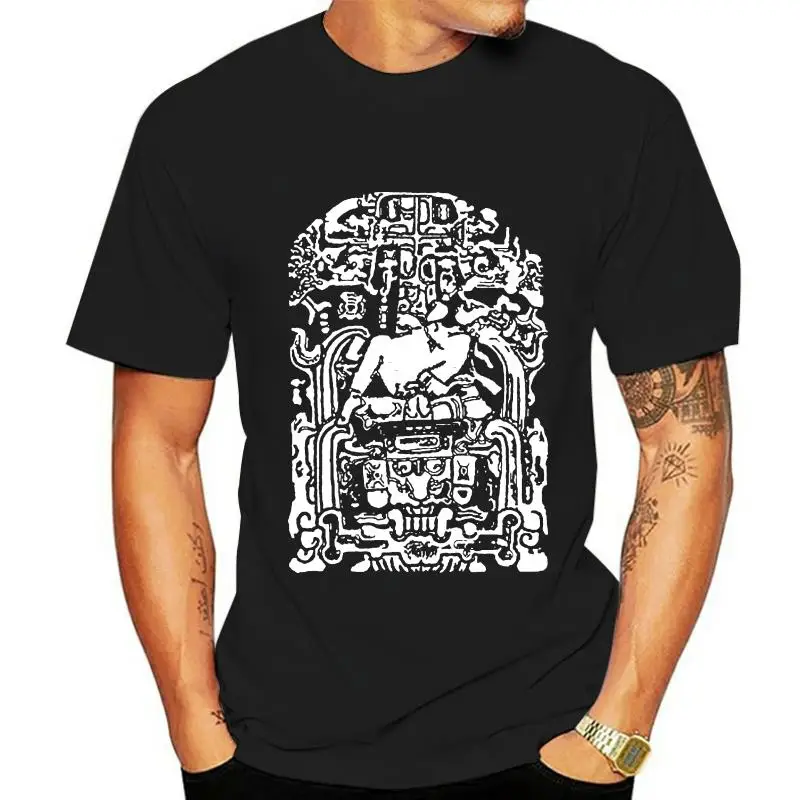 

Mayan футболка космонавта