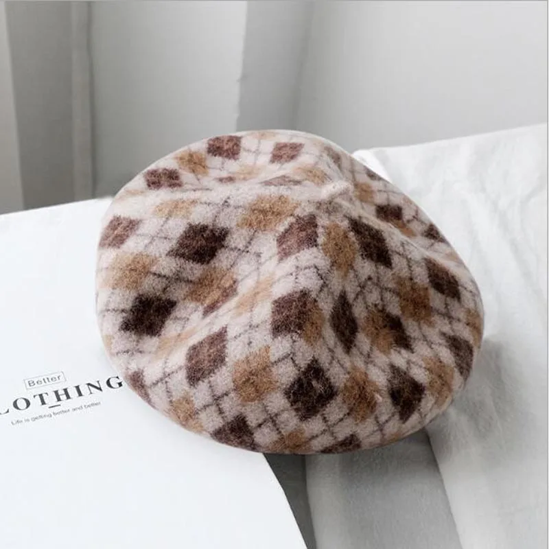 

2021 Hot Women Winters Beret Women's Plaid Artist Painter Cap Classic Wool Felt Warm French Berets Hat Beanie 9 Colors