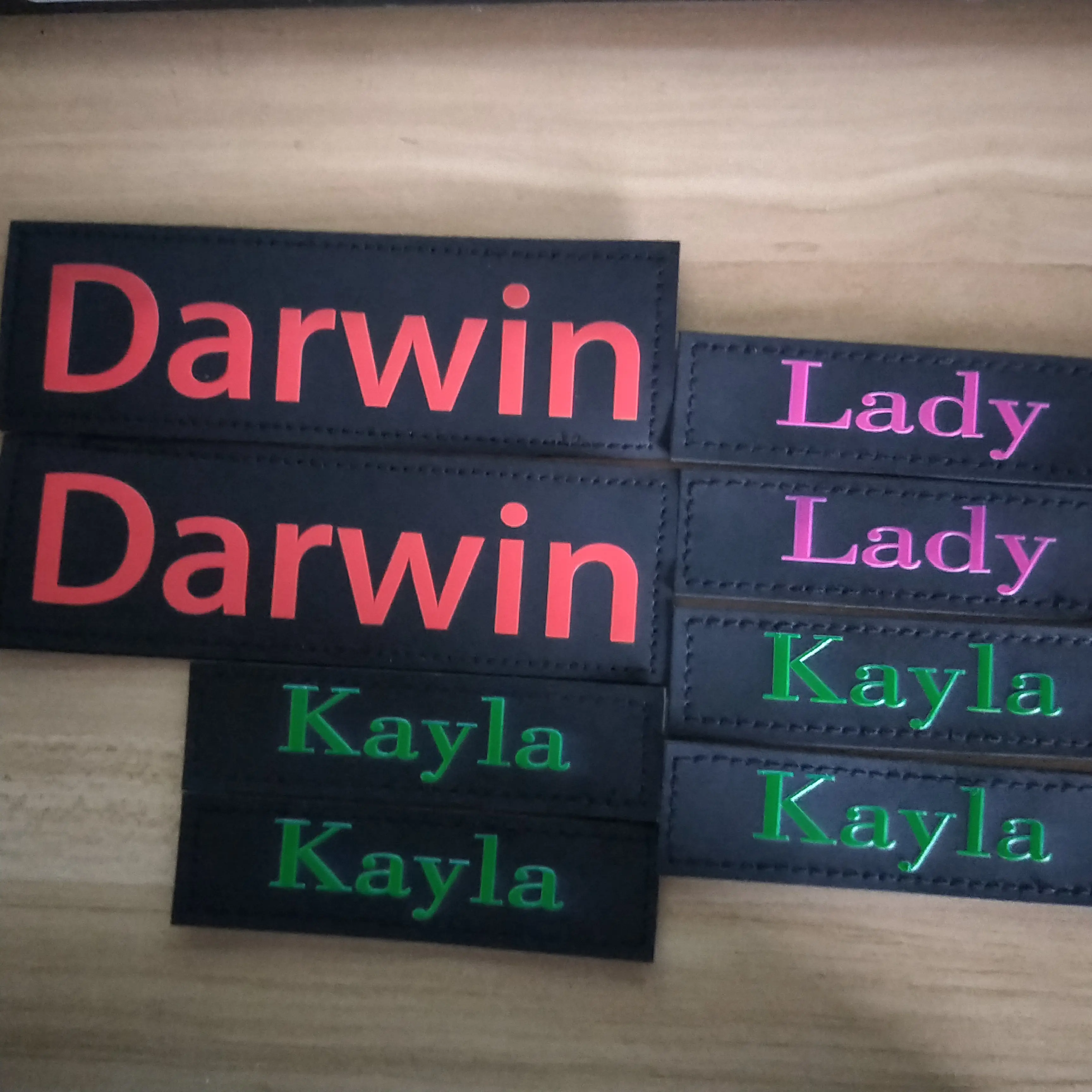 Яркая табличка с именем собаки ярлыки на заказ светоотражающая светящиеся