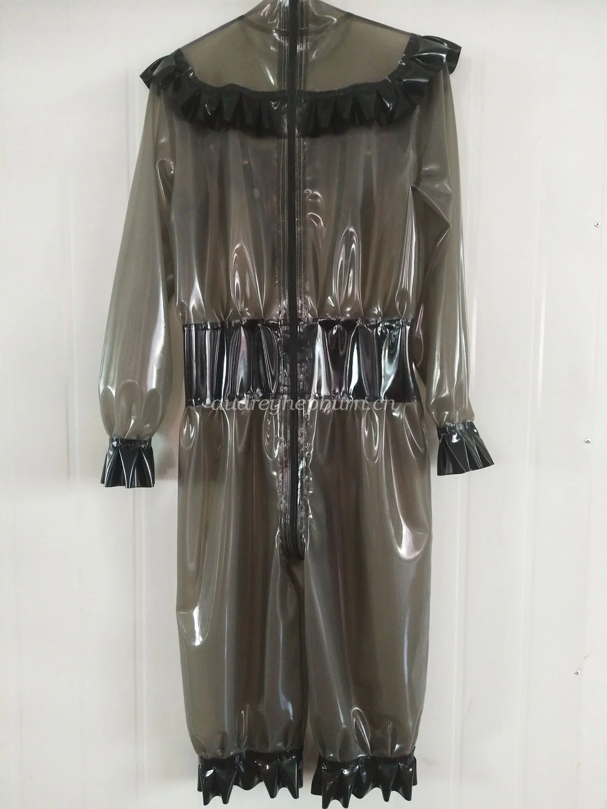Латексный резиновый женский свободный серый костюм Индивидуальный размер |
