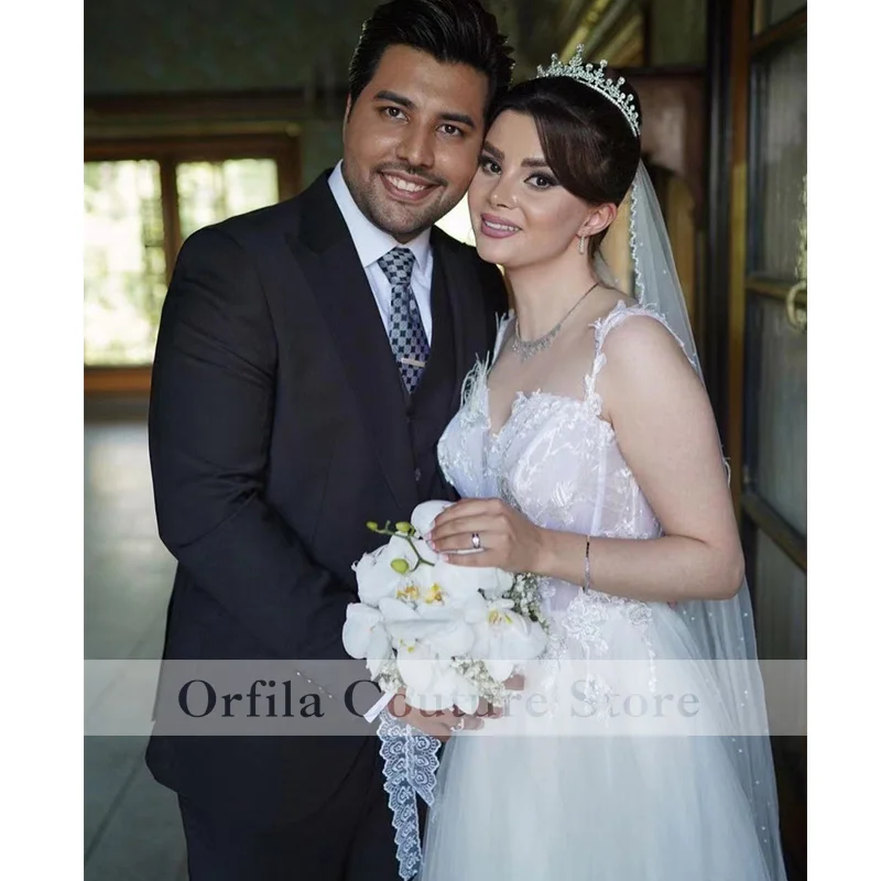 

Spaghetti Straps Wedding Dress White Ivory Lace Appliques Illusion A Line Backless Bridal Gown Vestido De Noiva 2022