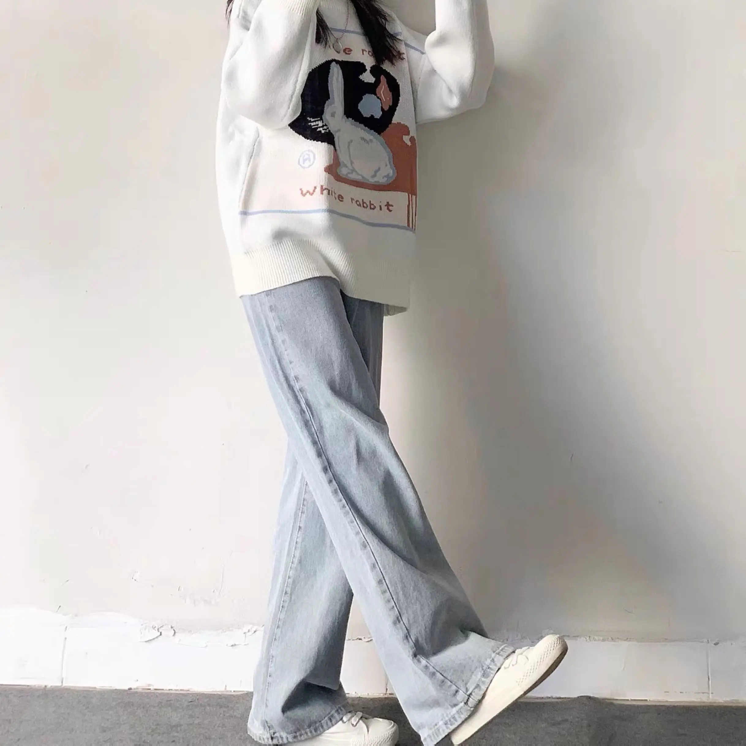 Свитер женский в японском стиле преппи с Белым Кроликом милый Повседневный
