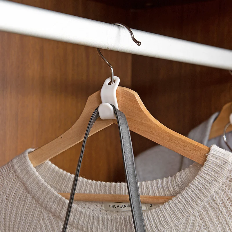 

6/12/24 pcs Connect Hooks for Hanger Wardrobe Closet Connect Hooks Rails Storage Organzier Hook Clothes Organzier Linking Hooks