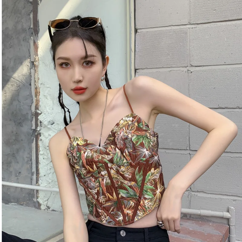 

LANMREM Maple Leaf Red Fishbone Printed Tank Top 2021 Spring Women's Fashion Temperament Retro Niche Outer Top 2D1378