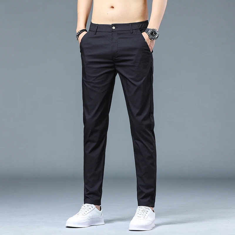 

2021 New Summer Lightweight Men's Ice Silk Nine-Point Pants, Comfortable Trend Ice Silk Breathable Fashion Personality Wild