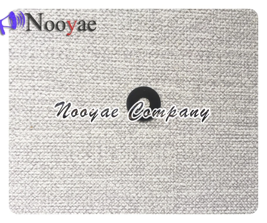 Черная крышка объектива для задней камеры Doogee Y6 max + отслеживание