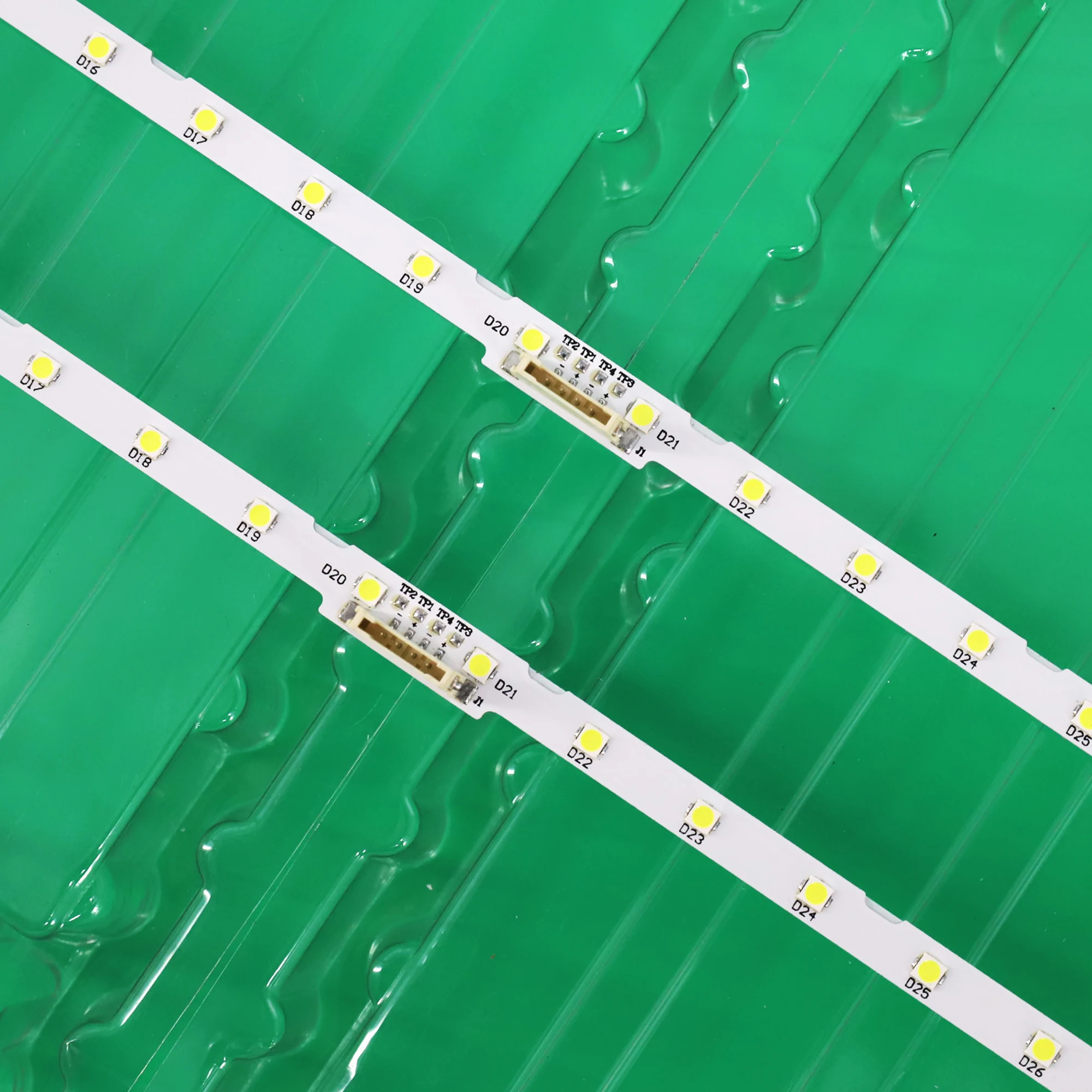 10pcs/Lot LED Backlight Strip for Samusng 55NU7100 UE55NU7300 UE55NU7100 UN55NU7100 AOT_55_NU7300_NU7100 BN96-45913A BN61-15485A |