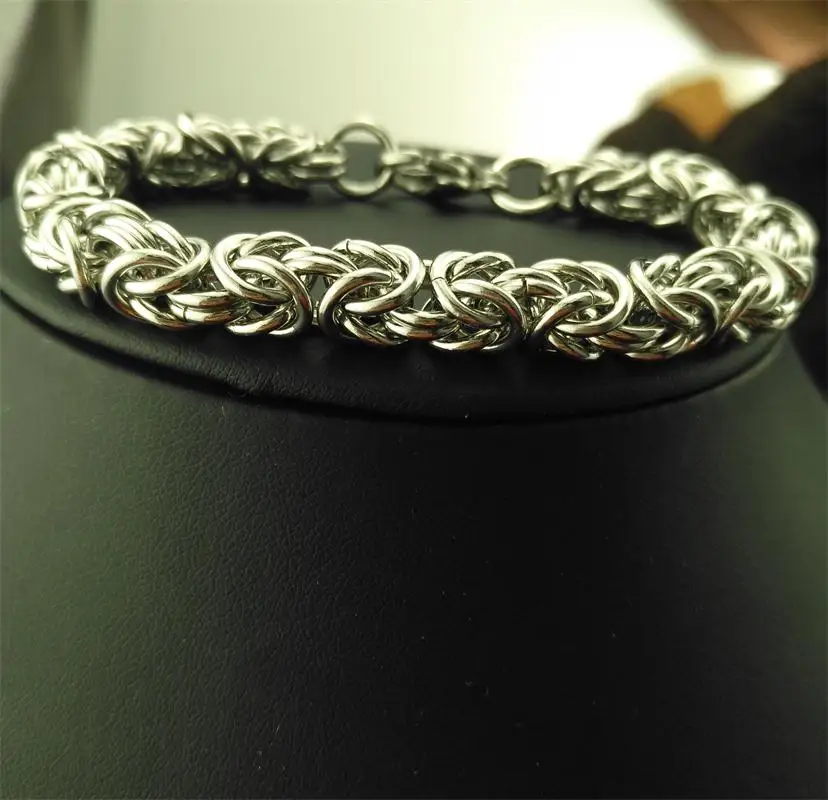

316L stainless steel Silver tone mens chain 8mm band width Bracelet281