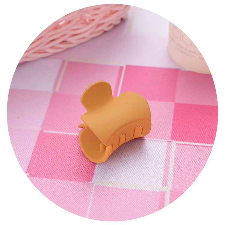 Заколка для волос женская акриловая 1 шт.