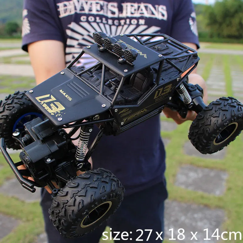 Радиоуправляемая машина 1:12 4WD 2,4G Радиоуправление RC 1:16 металлические машинки из сплава игрушки багги скоростные грузовики внедорожные Грузовики Игрушки для детей - Цвет: 27cm Black metal