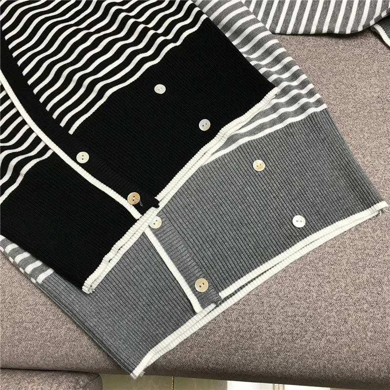 

Luxury Brand Designer Knitted Sweater for Women Causel Turtleneck Striped Knitted Pullover