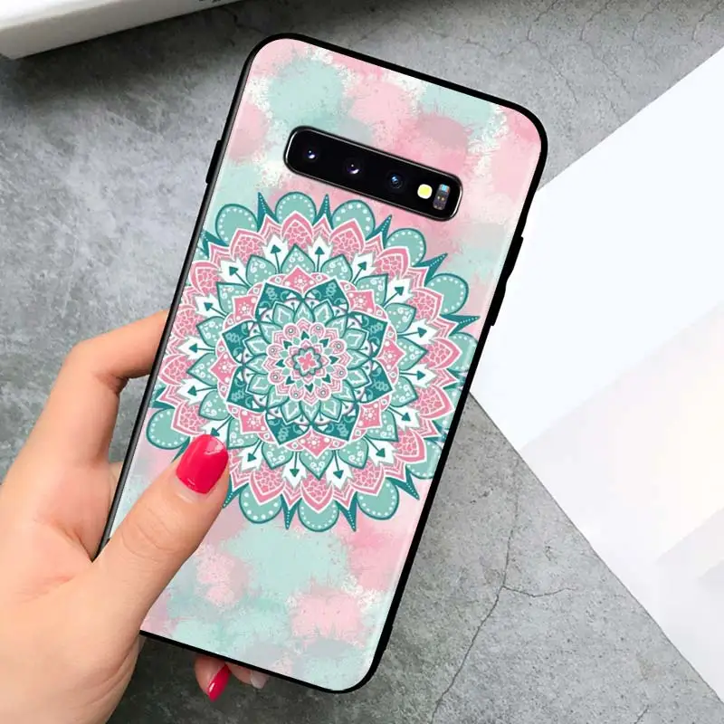 

Flower Mandala Henna for Samsung S20 FE Ultra Plus A91 A81 A71 A51 A41 A31 A21 A11 A12 A72 A52 A42 A32 A12 Phone Case