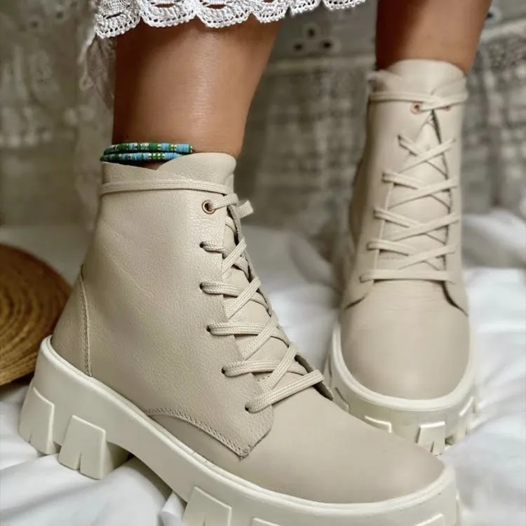 

Punk Style Autumn Winter Boots Women Square Heel Ankle Boots Lace Up Thick Bottom Booties Luxury Designer Shoes Plus Size 35-43